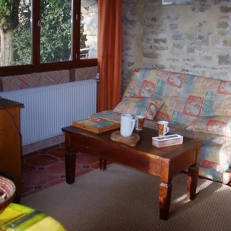 Affittacamere Maison D'hôtes, Eco-domaine&spa De Pontet-fronzèle