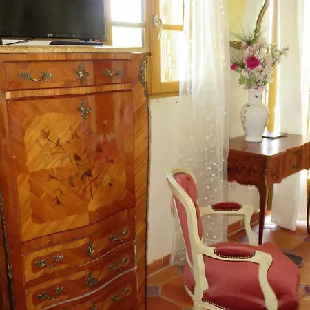 Affittacamere Maison D'hôtes, Eco-domaine&spa De Pontet-fronzèle